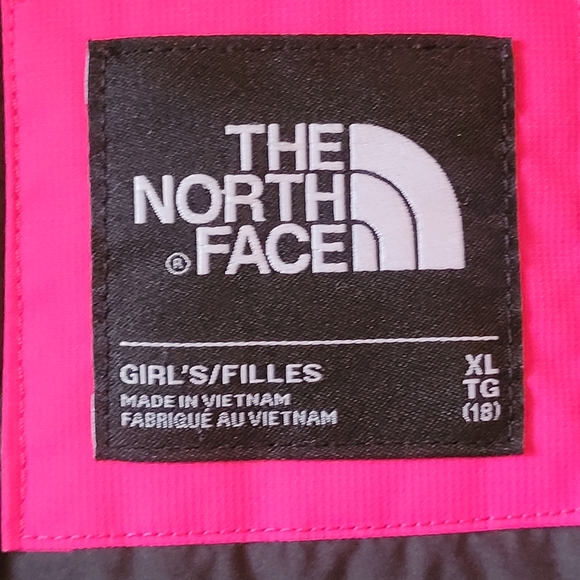 Girls XL 18 (or ladies small) North Face jacket - Picture 3 of 4